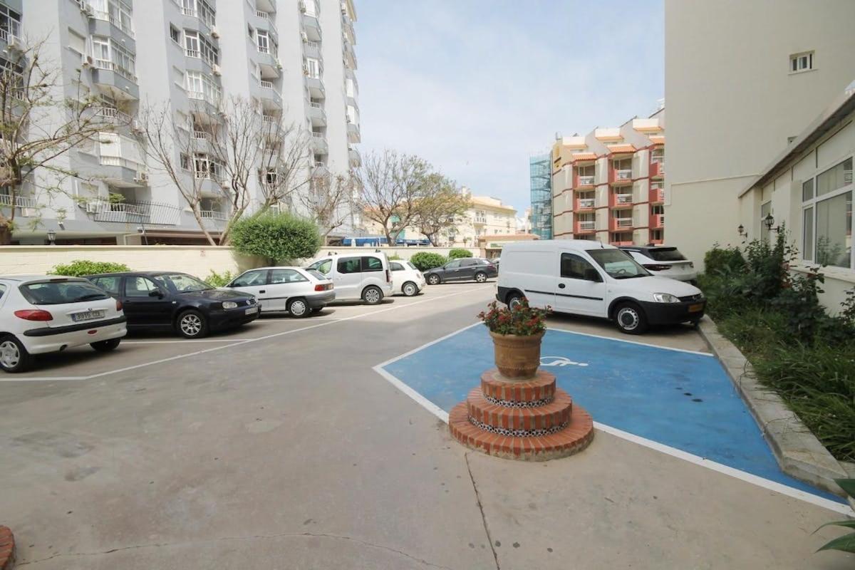 Apartamento Moderno Y Con Estilo En La Carihuela Торремолинос Экстерьер фото