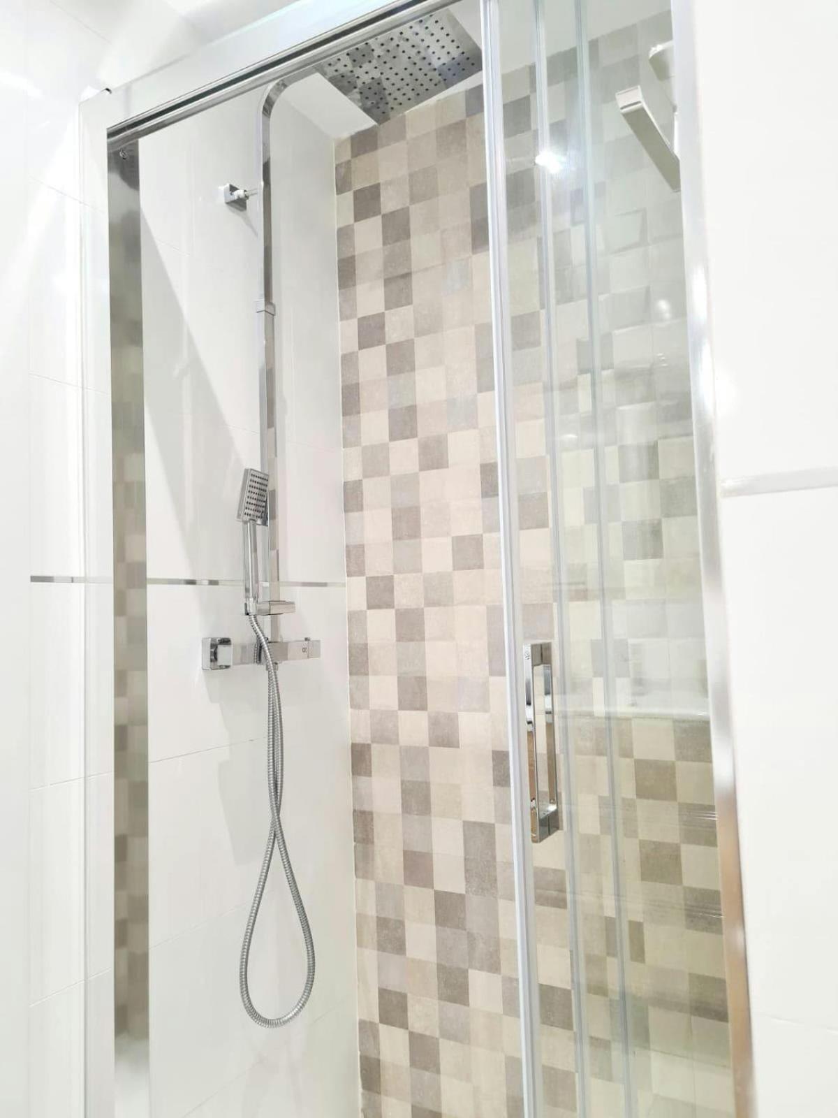 Apartamento Moderno Y Con Estilo En La Carihuela Торремолинос Экстерьер фото